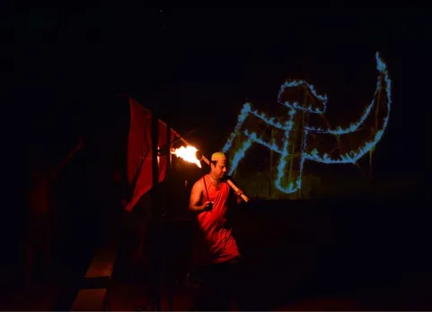 ഖസാക്കിന്‍റെ ഇതിഹാസം, എന്നിലേയ്ക്കുളള തിരിഞ്ഞുനോട്ടം, പൂർവികരുമായുളള സംവാദം