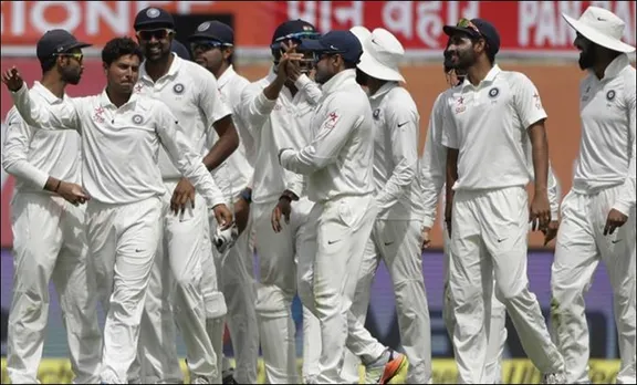 അരങ്ങേറ്റം ഗംഭീരമാക്കി കുല്‍ദീപ് യാദവ്; ആദ്യ ഇന്നിംഗ്സില്‍ ഓസീസ് 300 റണ്‍സിന് പുറത്ത്