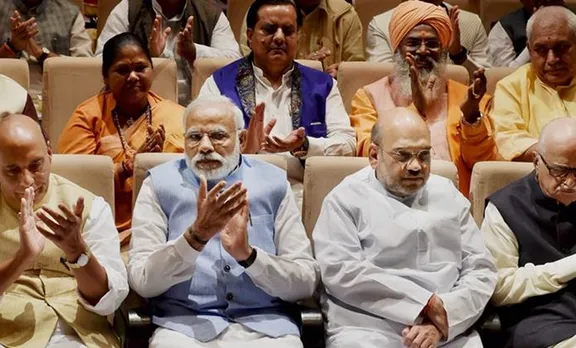 ഉത്തർപ്രദേശ് മുഖ്യമന്ത്രി പദത്തെ ചൊല്ലി തർക്കം; രണ്ട് ഉപമുഖ്യമന്ത്രിമാർ ഉണ്ടായേക്കും