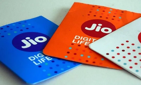 Jio data breach, Reliance data breach, Reliance jio data breached, റിലയൻസ് ജിയോ വിവരം ചോർന്നു, jio consumer data leaked, ജിയോ ഉപഭോക്തൃ വിവരങ്ങൾ ചോർന്നു, data leaks, data breach, adhaar data leaked