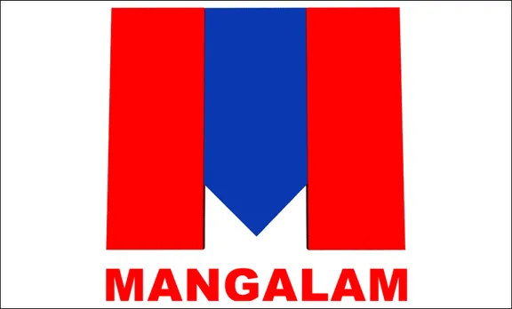 ഫോൺ സംഭാഷണ വിവാദം: മംഗളം ചാനലിന്റെ ഓഫീസിൽ പൊലീസ് പരിശോധന നടത്തി