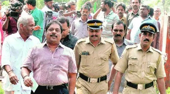 ബിജു രമേശ് മദ്യവിൽപ്പന നിർത്തുന്നു...!