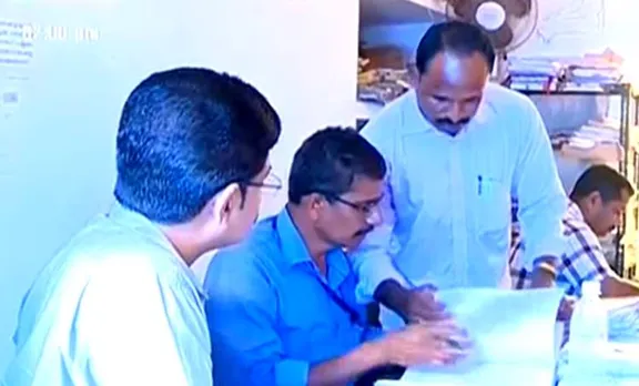 കർഷക ആത്മഹത്യ: ചെമ്പനോട വില്ലേജ് ഓഫിസിൽ വിജിലൻസ് റെയ്ഡ്