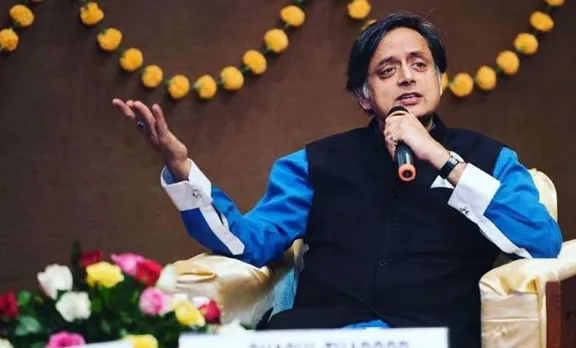 Shashi Tharoor, Prime Minister, Narendra Modi