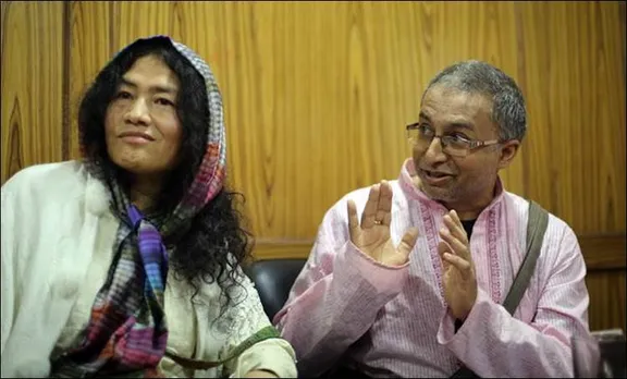 മണിപ്പൂർ സമരനായിക ഇറോം ശർമ്മിളയും ഡെ​സ്മ​ണ്ട് കു​ടീ​ഞ്ഞോയും വിവാഹിതരായി