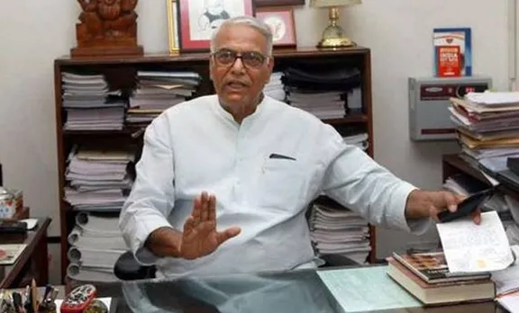yashwant sinha, Arun jaitley, GSt, Goods and services tax, Narendra Modi, PM Modi, Economy, demonetisation, india finance, BJP, Lok sabha elections, Pramod Mahajan, jaswant singh, India news, Indian express news