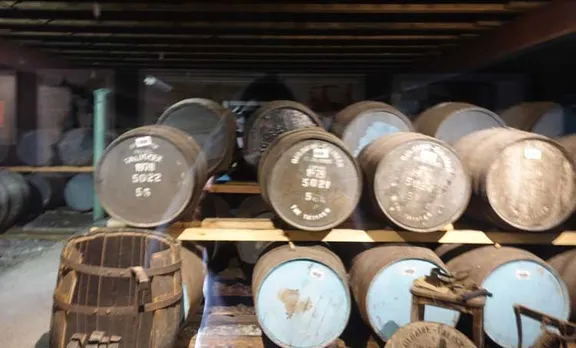 scotch whisky, oak barrel, priya kiran,