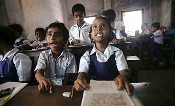 മഴ ശക്തം; ഏഴ് ജില്ലകളിൽ വിദ്യാഭ്യാസ സ്ഥാപനങ്ങൾക്ക് അവധി