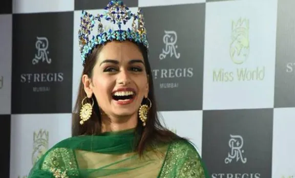 പച്ചയണിഞ്ഞ് കിരീടം ചൂടി മാനുഷി ഛില്ലർ