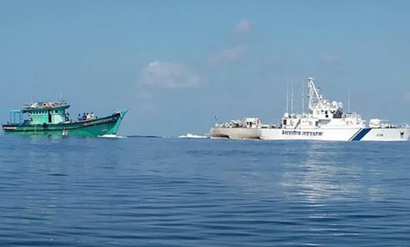 ഓഖി ദുരന്തം: കോഴിക്കോട് മൽസ്യത്തൊഴിലാളികള്‍ കണ്ട മൃതദേഹങ്ങള്‍ക്കായി തിരച്ചില്‍ തുടരുന്നു