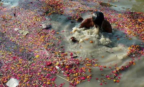 'ചിതാഭസ്മം ഗംഗാ നദിയില്‍ ഒഴുക്കരുത്, കുഴിച്ച് മൂടണം'; കേന്ദ്രമന്ത്രി സത്യപാല്‍ സിങ്