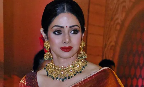 ആ കൈകളുടെ സുരക്ഷയിൽ ഞാനെന്നും; ശ്രീദേവിയെ ഓർത്ത് മകൾ ജാൻവി