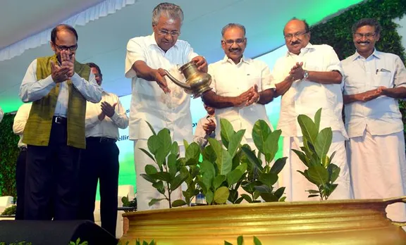 നാടിനും പരിസ്ഥിതിക്കും കോട്ടം വരാത്ത വികസനം ലക്ഷ്യം: പിണറായി വിജയന്‍