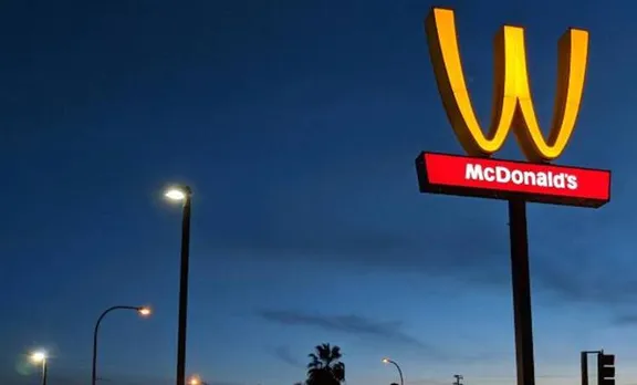 വ്യാപാരമുദ്ര തലകുത്തനെ നിര്‍ത്തി മക്ഡൊണാള്‍സിന്റെ വനിതാദിന ആഘോഷം