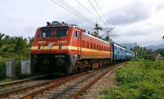 kottayam,കോട്ടയം, suicide,ആത്മഹത്യ, train, ട്രെയിന്‍,pallikathod,പള്ളിക്കത്തോട്, malottu, മൂലാട്, couple, ie malayalam,