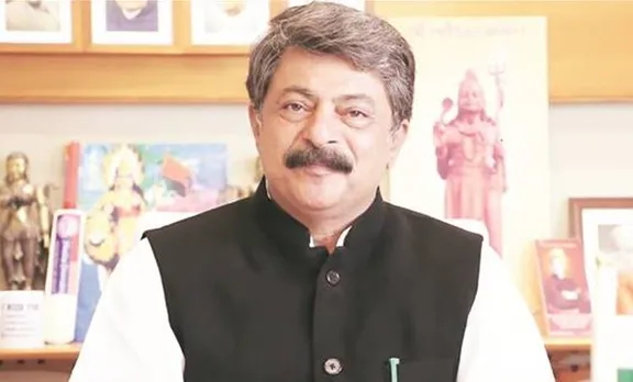 'മോദിയും അംബേദ്കറും ബ്രാഹ്മണരാണ്'; വിവാദ പ്രസ്താവനയുമായി ഗുജറാത്ത് സ്‌പീക്കര്‍