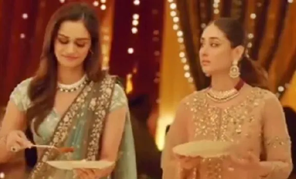 വിവാഹ സ്വപ്നങ്ങൾ കരീനയോട് പങ്കുവച്ച് ലോകസുന്ദരി മാനുഷി ഛില്ലർ- വീഡിയോ