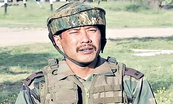 മേജർ ഗൊഗോയെ പരിചയപ്പെട്ടത് ഫെയ്സ്ബുക്കിലൂടെ, ഹോട്ടലില്‍ പോയത് സ്വന്തം ഇഷ്ടപ്രകാരമെന്ന് പെൺകുട്ടി