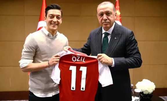 FIFA World Cup 2018:  ലോകകപ്പില്‍ നനഞ്ഞ പടക്കമായി; ഓസിലിന് ജഴ്‌സി തിരികെ അയച്ച് എര്‍ദോഗന്‍