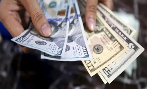 നെടുമ്പാശ്ശേരി വിമാനത്താവളത്തില്‍ ഒരു കോടിയലധികം രൂപയുടെ വിദേശ കറന്‍സി പിടികൂടി