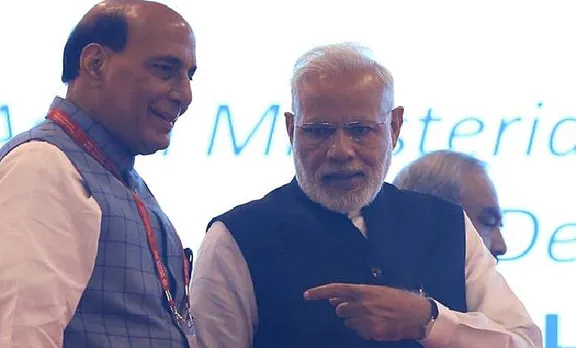 മോദിക്ക് വധഭീഷണി: 'തോല്‍ക്കാന്‍ പോകുന്ന യുദ്ധത്തിലാണ് മാവോയിസ്റ്റുകളുടെ പോരാട്ടം'; രാജ്‍നാഥ് സിംഗ്