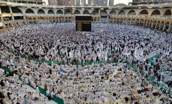 Corona Virus, കൊറോണ, Saudi Arabia, സൗദി അറേബ്യ, umrah pilgrims, ഉംറ തീർത്ഥാടകർ, ie malayalam, ഐഇ മലയാളം