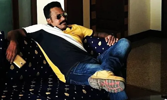 'ഗ്ലാസിലെ നുരയും പ്ലേറ്റിലെ കറിയും'; ഓടിത്തളര്‍ന്ന എക്സൈസിന് മുമ്പാകെ അഡ്‌മിന്‍ ഒടുവില്‍ കീഴടങ്ങി