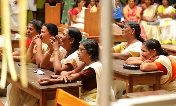 Onam at Kerala flood relief camp, photo by nirmal harindran