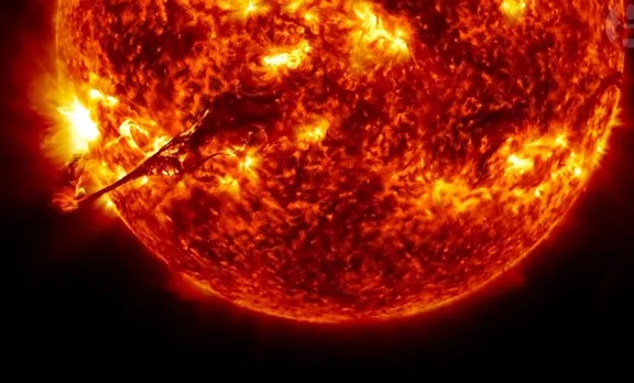 കത്തിച്ചാമ്പലാവുമോ നാസയുടെ മോഹം? സൂര്യനെ തൊടാന്‍ ബഹിരാകാശ വാഹനം നാളെ പുറപ്പെടും