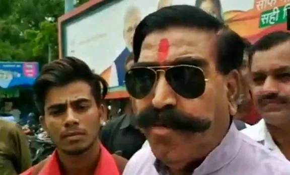 ജവഹർലാൽ നെഹ്റു പണ്ഡിറ്റ് അല്ല, ബീഫും പോർക്കും അദ്ദേഹം കഴിക്കുമായിരുന്നു: ബിജെപി എംഎൽഎ