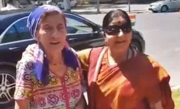 ഉസ്ബക് വനിതയുടെ ബോളിവുഡ് ഗാനം ആസ്വദിച്ച് സുഷമ സ്വരാജ്, വീഡിയോ വൈറൽ