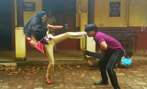 Lady Gabbar Singh Poonam Pandey next telegu film with Pawan Kalyan