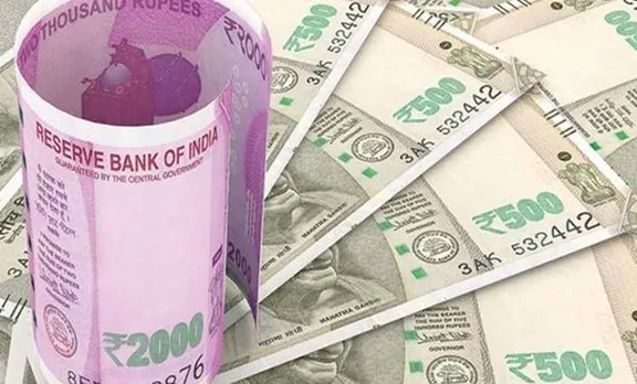 കൂപ്പുകുത്തി രൂപ; കുതിച്ചുയർന്ന് ഡോളർ