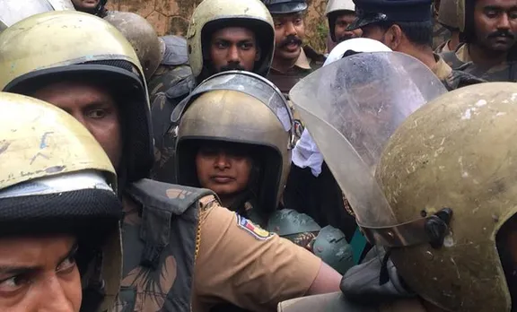 ശബരിമലയില്‍ നിരോധനാജ്ഞ ഇന്ന് അര്‍ദ്ധരാത്രി അവസാനിക്കും