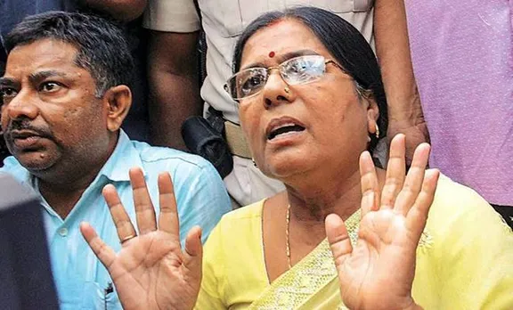 മുസാഫര്‍പൂര്‍ പീഡനക്കേസ്: മുന്‍ മന്ത്രി മഞ്ജു വർമ്മ കീഴടങ്ങി