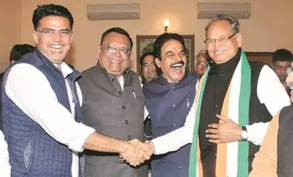 rajasthan elections congress wins, congress win rajasthan, rajasthan cm congress, sachin pilot, ashok gehlot, സച്ചിൻ പൈലറ്റ്, അസോക് ഗെഹ്ലോട്ട്, രാജസ്ഥാൻ മുഖ്യമന്ത്രി, രാജസ്ഥാൻ അസംബ്ലി തിരഞ്ഞെടുപ്പ് ഫലം, രാജസ്ഥാൻ, rajasthan cm, indian express news