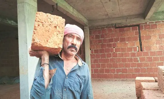 kerala, muhammed shafi, shafi cherumavilayi, kerala mason’s helper,മുഹമ്മദ് ഷാഫി, പെരുമാൾ മുരുകൻ, സാഹിത്യം, kerala news, indian express, കേരളം , കണ്ണൂർ,ഐഇ മലയാളം