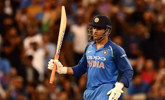 MS Dhoni, ധോണി,Dhoni, Dhoni Punishment,ധോണി ശിക്ഷ, Dhoni Kumble,ധോണി കുംബ്ലെെ, team india,ടിം ഇന്ത്യ, ie malayalam,