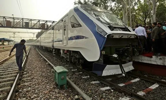 തകരാറുകൾ പരിഹരിച്ചു, വന്ദേ ഭാരത് എക്സ്പ്രസ് വീണ്ടും ഓടിത്തുടങ്ങി