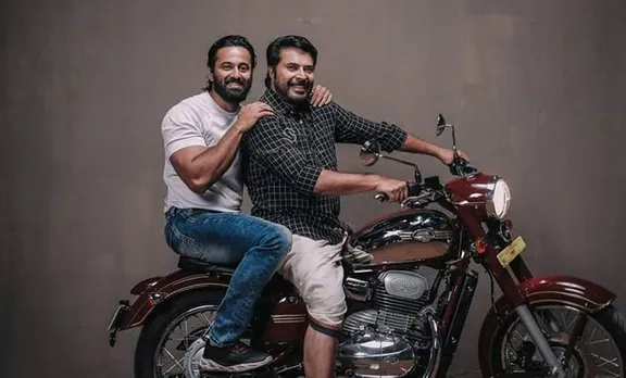 അടിച്ചുപൊളിച്ച് കറങ്ങി വരൂ; അച്ഛന് ഉണ്ണി മുകുന്ദന്റെ പിറന്നാൾ സമ്മാനം