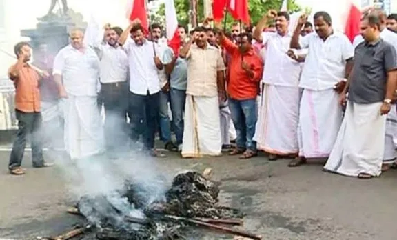 കേരള കോണ്‍ഗ്രസിലെ തര്‍ക്കം തെരുവിലേക്ക്; നേതാക്കളുടെ കോലം കത്തിച്ചും അസഭ്യം പറഞ്ഞും ഇരുവിഭാഗവും