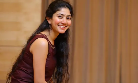 Sai pallavi, സായ് പല്ലവി, Rajamouli, രാജമൗലി, RRR, RRR film, ആർ​ ആർ ആർ സിനിമ, Alia Bhatt, ആലിയ ഭട്ട്, Ram Charan, രാം ചരൺ, Jnr NTR, ജൂനിയർ എൻടിആർ, Ajay Devgan, Ajay Devgn, അജയ് ദേവ്ഗൺ, s RRR, Alia speaks Telugu, Alia learn telugu, The Indian Express, ആലിയയുടെ തെലുങ്ക് പഠനം