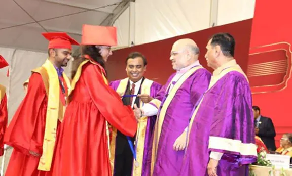 Amit shah,Mukesh Ambani,Reliance,Pandit Deendayal Petroleum University, അമിത് ഷാ, മുകേഷ് അംബാനി, റിലയൻസ്, ie malayalam, ഐഇ മലയാളം