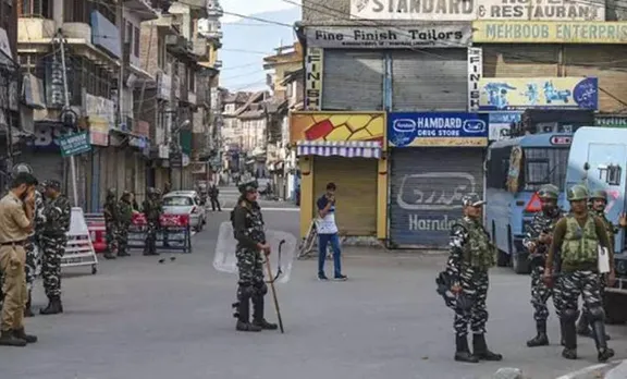 jammu article 370, ജമ്മു ആർട്ടിക്കിൾ 370, jammu situation today, ജമ്മുവിലെ ഇന്നത്തെ അവസ്ഥ, Jammu and kashmir article 370, ജമ്മു കശ്മീർ ആർട്ടിക്കിൾ 370, jammu and kashmir restrictions, Jammu restrictions, Rajouri, iemalayalam, ഐഇ മലയാളം