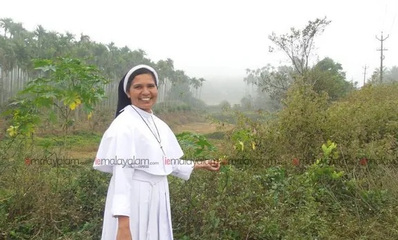 Sister Lucy Kalapura, Lucy Kalapura FCC, Sister Lucy, Kerala Nun Protest, Bishop Franco Mulakkal, Jalandhar Bishop, Father Kuriakose Kattuthara, സിസ്റ്റർ ലൂസി കളപ്പുര, കന്യാസ്ത്രീ സമരം, സിസ്റ്റർ ലൂസി, ie malayalam, ഐഇ മലയാളം
