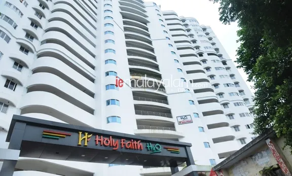 മരട് ഫ്ലാറ്റുകൾ പൊളിക്കുന്നതിന് കമ്പനികൾക്ക് കൈമാറും; ദൗത്യം നിയന്ത്രിത സ്‌ഫോടനത്തിലൂടെ