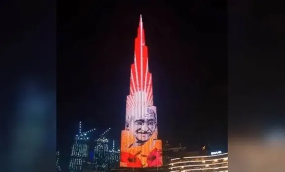 ആദരം, അഭിമാനം; ബുര്‍ജ് ഖലീഫയില്‍ ഗാന്ധി മുഖം തെളിഞ്ഞപ്പോള്‍