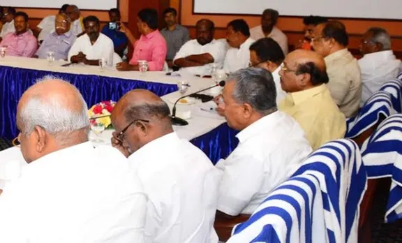 നവോത്ഥാന മൂല്യ സംരക്ഷണ സമിതിക്ക്‌ സ്ഥിരം സംഘടനാ സംവിധാനം; ജില്ലകളിൽ ബഹുജന കൂട്ടായ്‌മ നവംബറിൽ