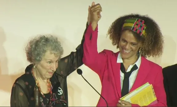 Booker Prize, ബുക്കർ പ്രൈസ്, booker prize 2019 for margaret atwood bernardine evarist, ബുക്കര്‍ പുരസ്കാരം മാര്‍ഗരറ്റ് അറ്റ്‌വുഡിനും ബെര്‍നാര്‍ഡിൻ എവരിസ്റ്റോയ്ക്കും iemalayalam, ഐഇ മലയാളം