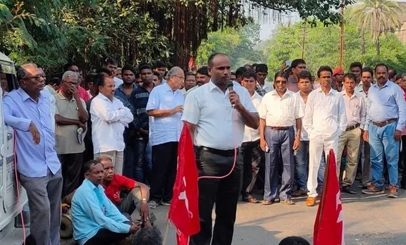 മറ്റെല്ലാ എംഎല്‍എമാരും ഹോട്ടലുകളില്‍, സിപിഎം എംഎല്‍എ കര്‍ഷകര്‍ക്കായി തെരുവില്‍; ഏറ്റെടുത്ത് സമൂഹമാധ്യമങ്ങള്‍